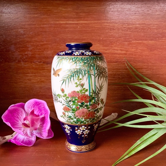 VTG Japanese Satsuma Vase